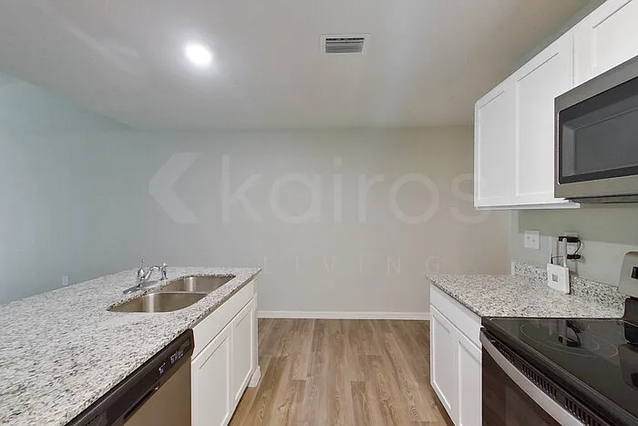 9123 Aegean Cir — Photo 8
