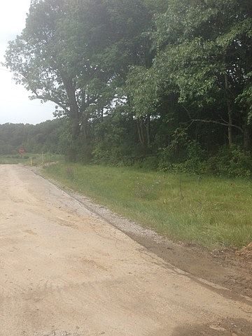 2nd image of 3970 Merioneth Dr