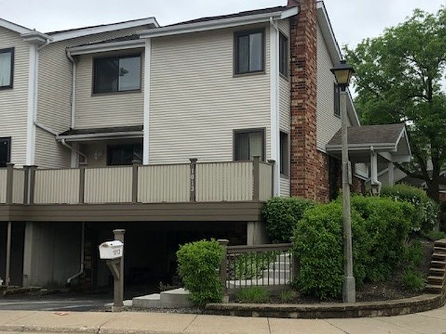 1st image of 1013 Sussex Ln