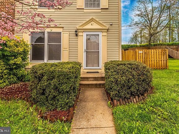 3rd image of 47 Merino Ct