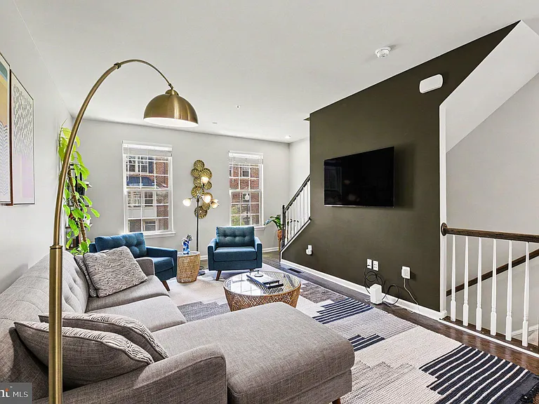 4612 Marlene Mews — Photo 9