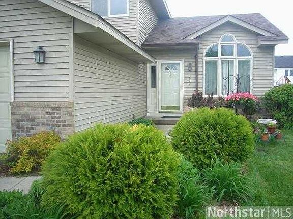 2nd image of 3912 Benjamin Dr