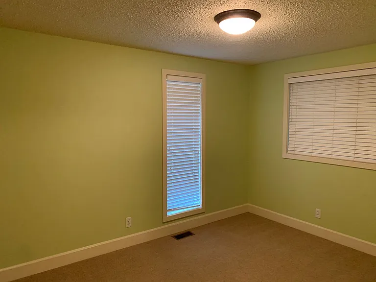 1735 McLean Blvd — Photo 16