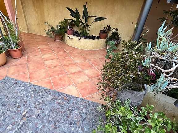 3rd image of 2319 Curlew St Unit 5