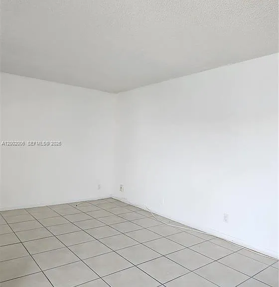 500 NE 2nd St #213 — Photo 7