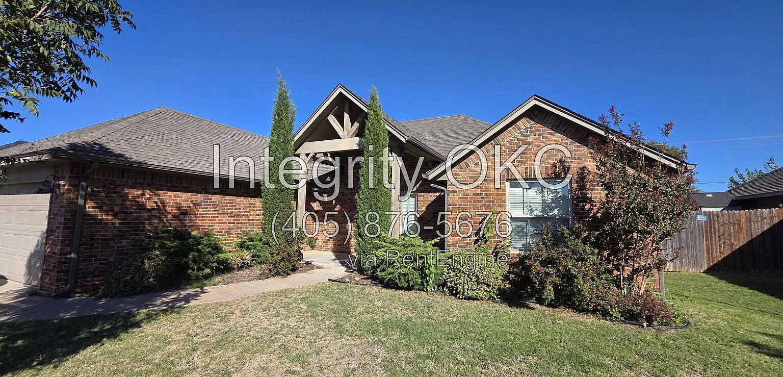 4 bed, 2.0 bath, 1852 sqft, $1,950 — Photo 3