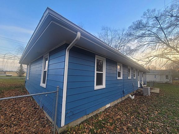 5th image of 3405 S Hoyt Ave