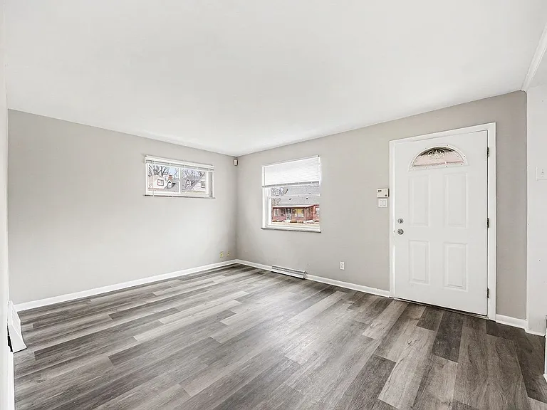 4765 Hardwick Dr — Photo 5