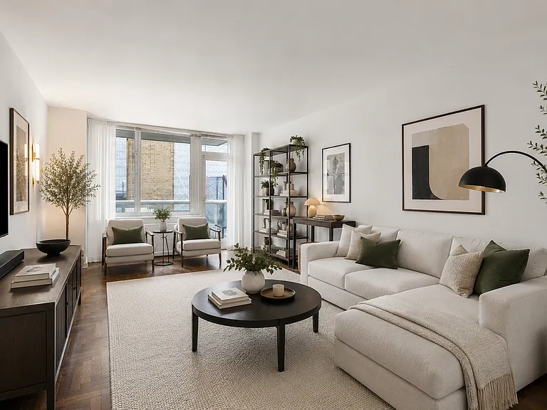 2373 Broadway #530 — Photo 1