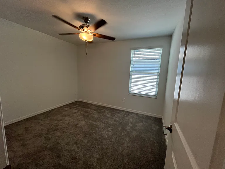 11317 Radiant Shore Loop — Photo 23