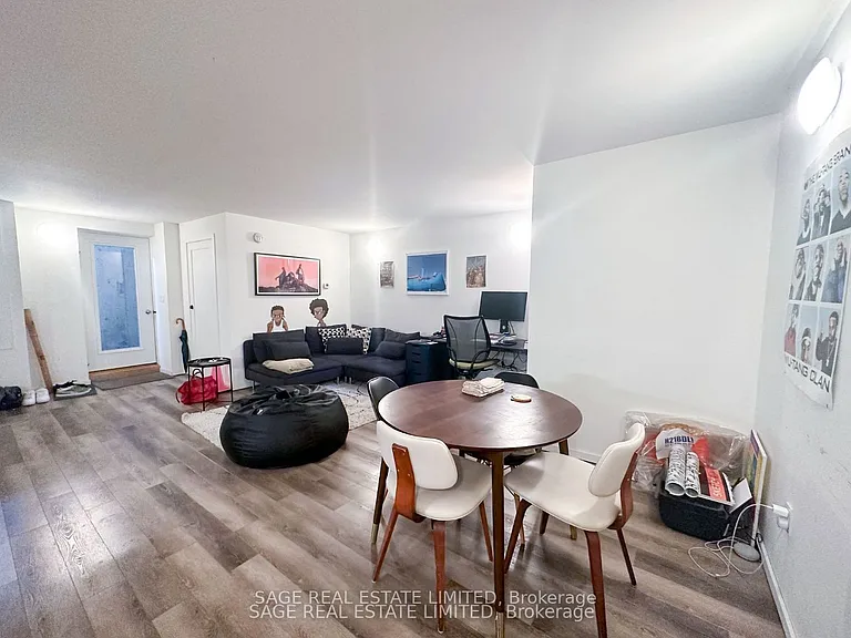 691 Richmond St W #LOWER — Photo 3