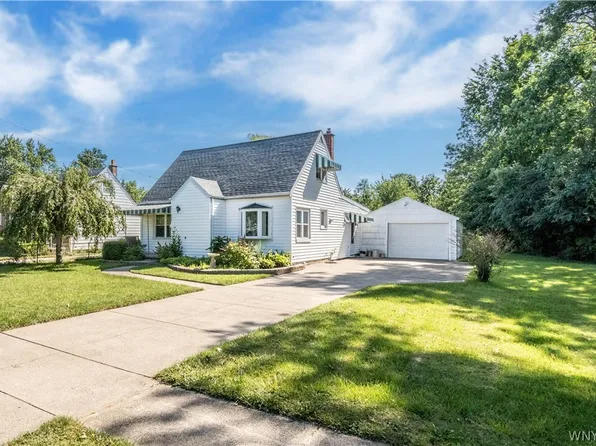 409 Ivyhurst Rd N, Amherst, NY 14226