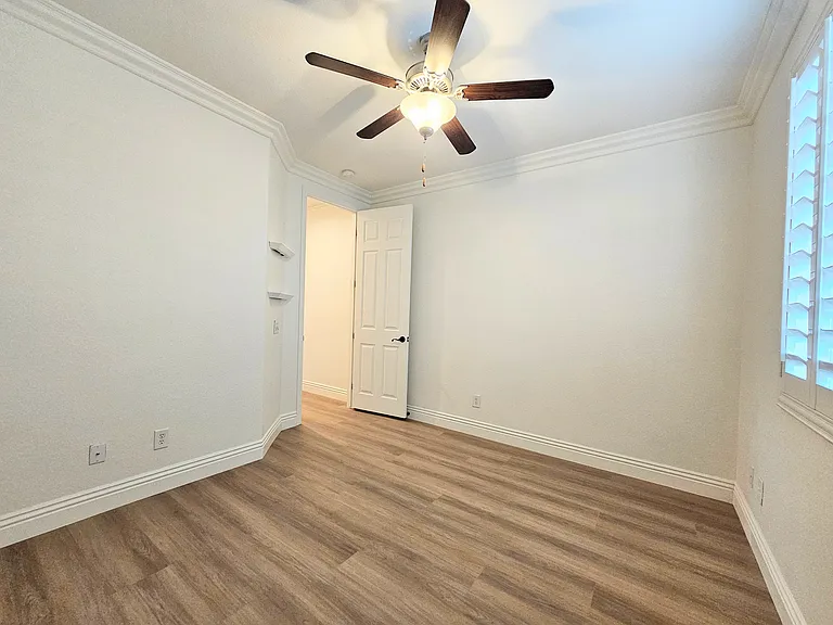11725 Costa Blanca Ave — Photo 33