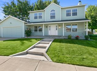 502 Glenwood Dr, Zillah, WA