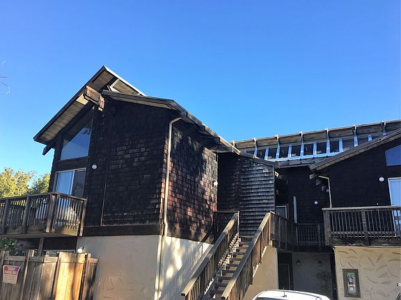 3rd image of 1039 Montalban St