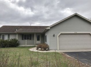 2701 Porter Rd, Plover, WI 54467