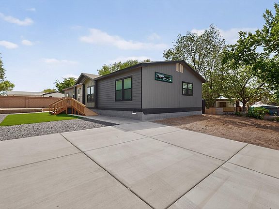 5th image of 6632 San Luis Obispo Ave NE