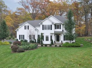 11 Mayfair Ln, Byram Township, NJ 07821