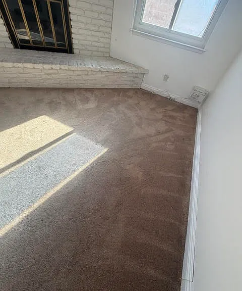624 W Woodcrest Ave — Photo 14
