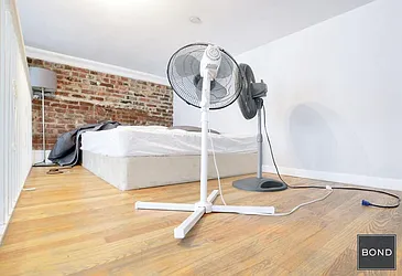 Rented by Bond New York