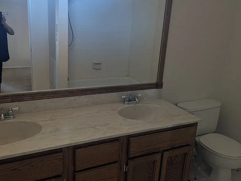 10233 La Paz Dr NW — Photo 11
