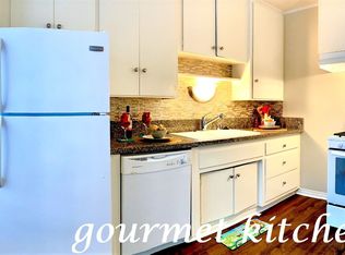 2001 Pacific Coast Hwy APT 12, Hermosa Beach, CA 90254