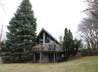 5731 Tomahawk Ln, Zionsville, PA 18092