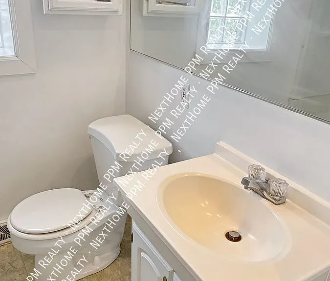 35 Wyoming St #1 — Photo 36