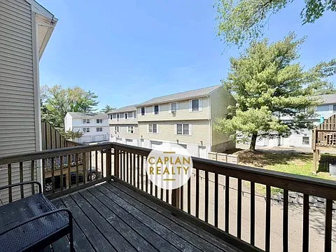 22 Chamberlain St #A — Photo 15