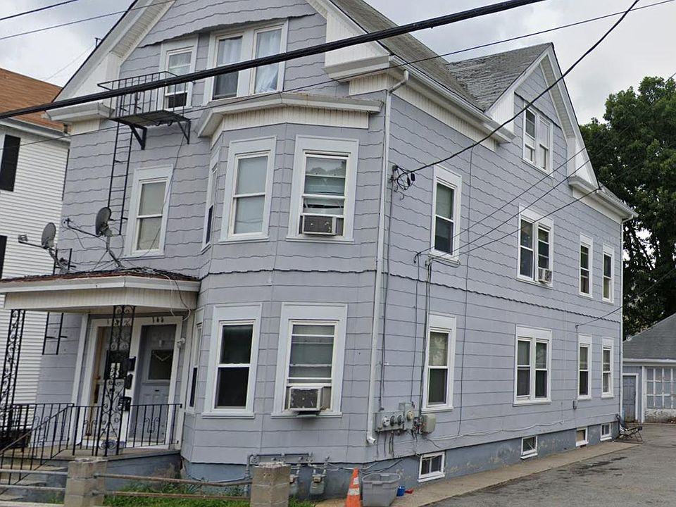 1st image of 146 Woodbine St Floor 2