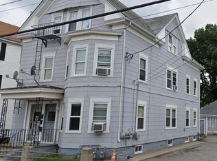 146 Woodbine St FLOOR 2, Pawtucket, RI 02860