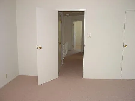 2 bed, 1.5 bath, 1000 sqft, $2,100 — Photo 4