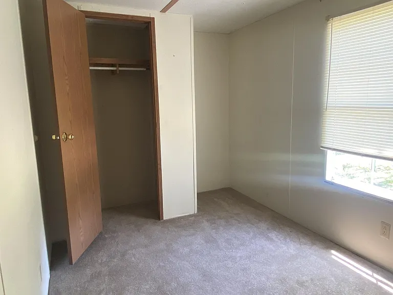 2894 Lake Upchurch Dr — Photo 11