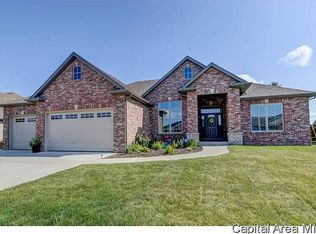 3604 Crystal Spring Dr, Springfield, IL 62711