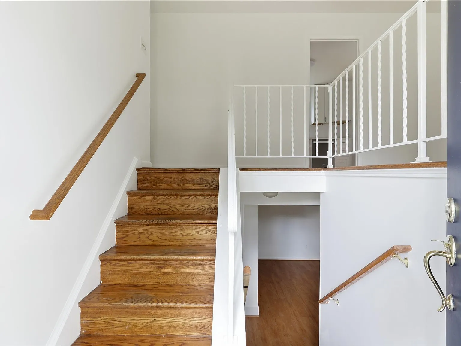 4 bed, 2.0 bath, 1132 sqft, $3,500 — Photo 4