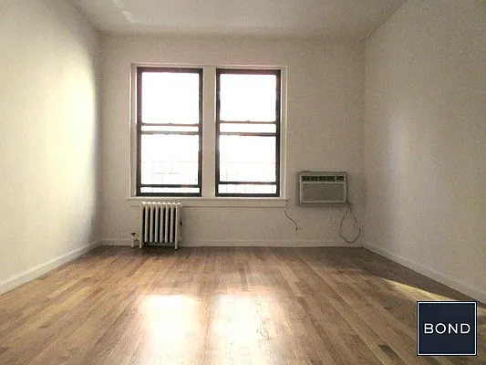 Rented by Bond New York | media 1