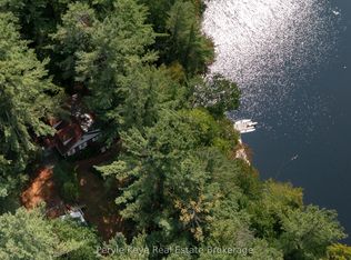 136 Deer Lake Rd, Huntsville, ON P0B 1L0