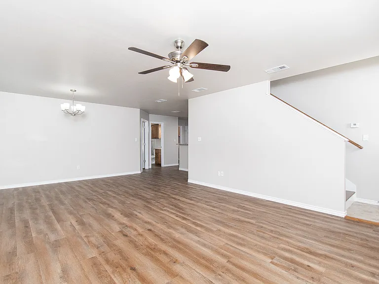 2361 S Wall St #A — Photo 3