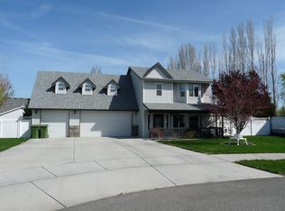 9807 Chelan Ct, Pasco, WA