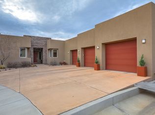 8809 Rich Ct NE, Albuquerque, NM 87122