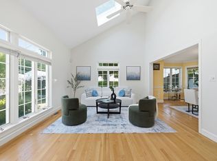 144 Wiswall Rd, Newton, MA 02459