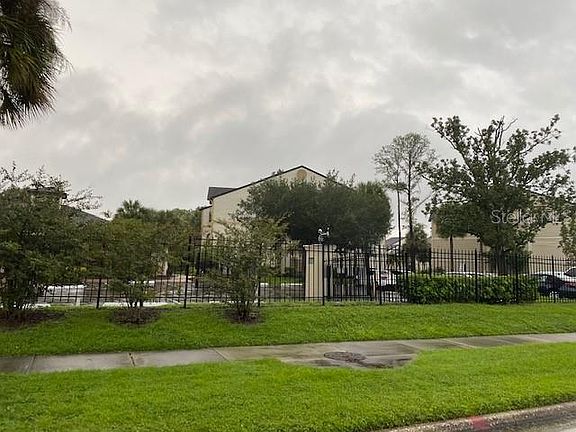 2nd image of 1916 Lake Atriums Cir APT 35