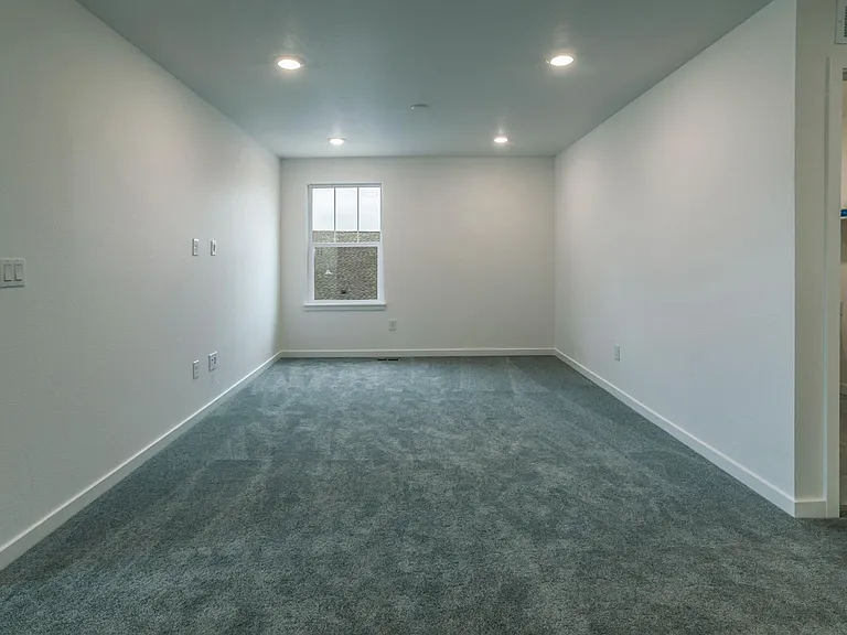 509 Yeager St — Photo 22