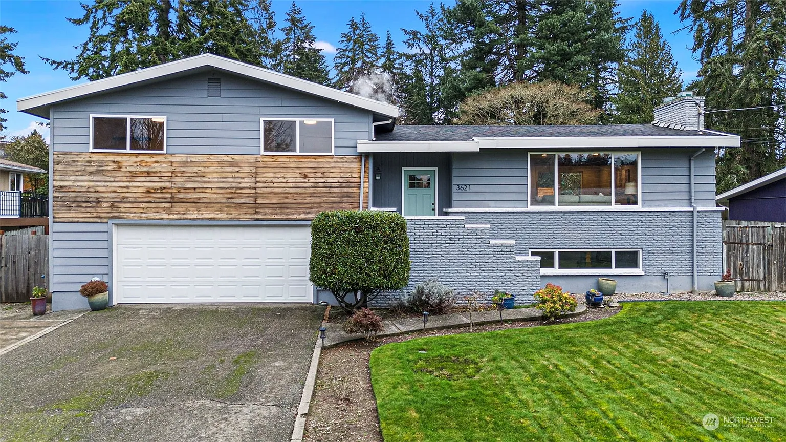 3621 65th Avenue W photo 1