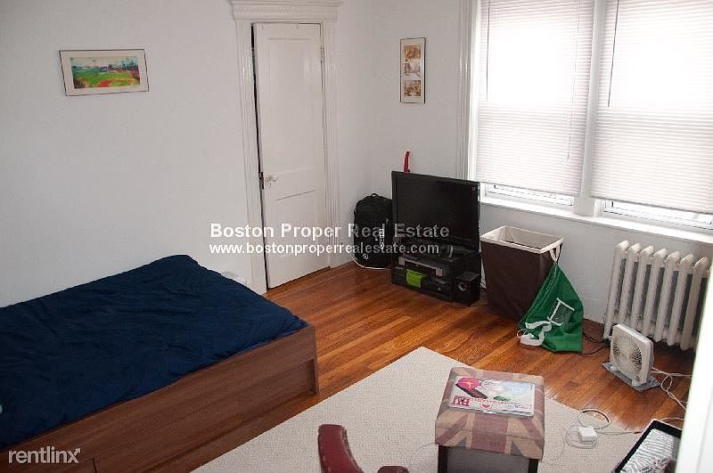 1111 Boylston #53 Boston - Fenway Unit Photo 1 (2)