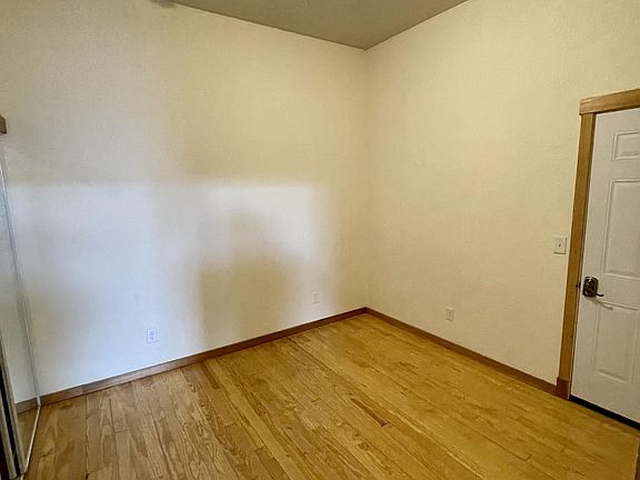3rd image of 216 S Main St #5