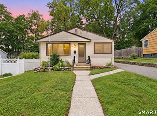 68 Beardsley Ave, Naugatuck, CT 06770