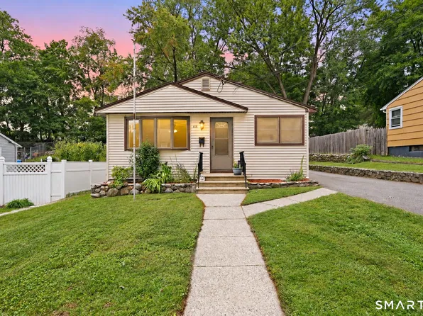 68 Beardsley Avenue, Naugatuck, CT 06770