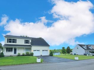 116 Overlook Dr, Clarksburg, WV 26301