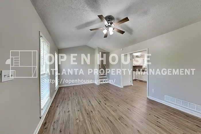 3 bed, 2.0 bath, 1164 sqft, $1,695 — Photo 3